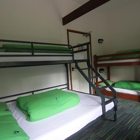 Yha Medway Hostel Gillingham  Exterior foto
